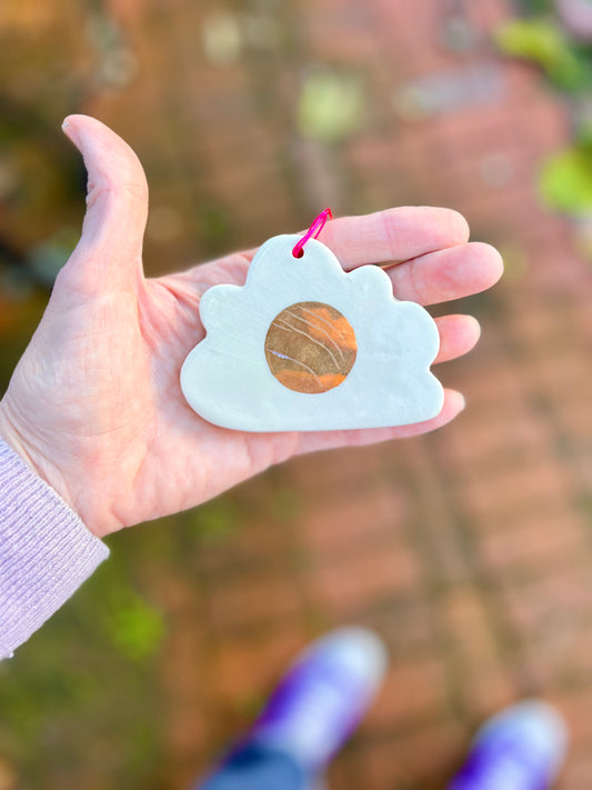 lou/laurie cloud gold dot ornament - samples/seconds/sale piece