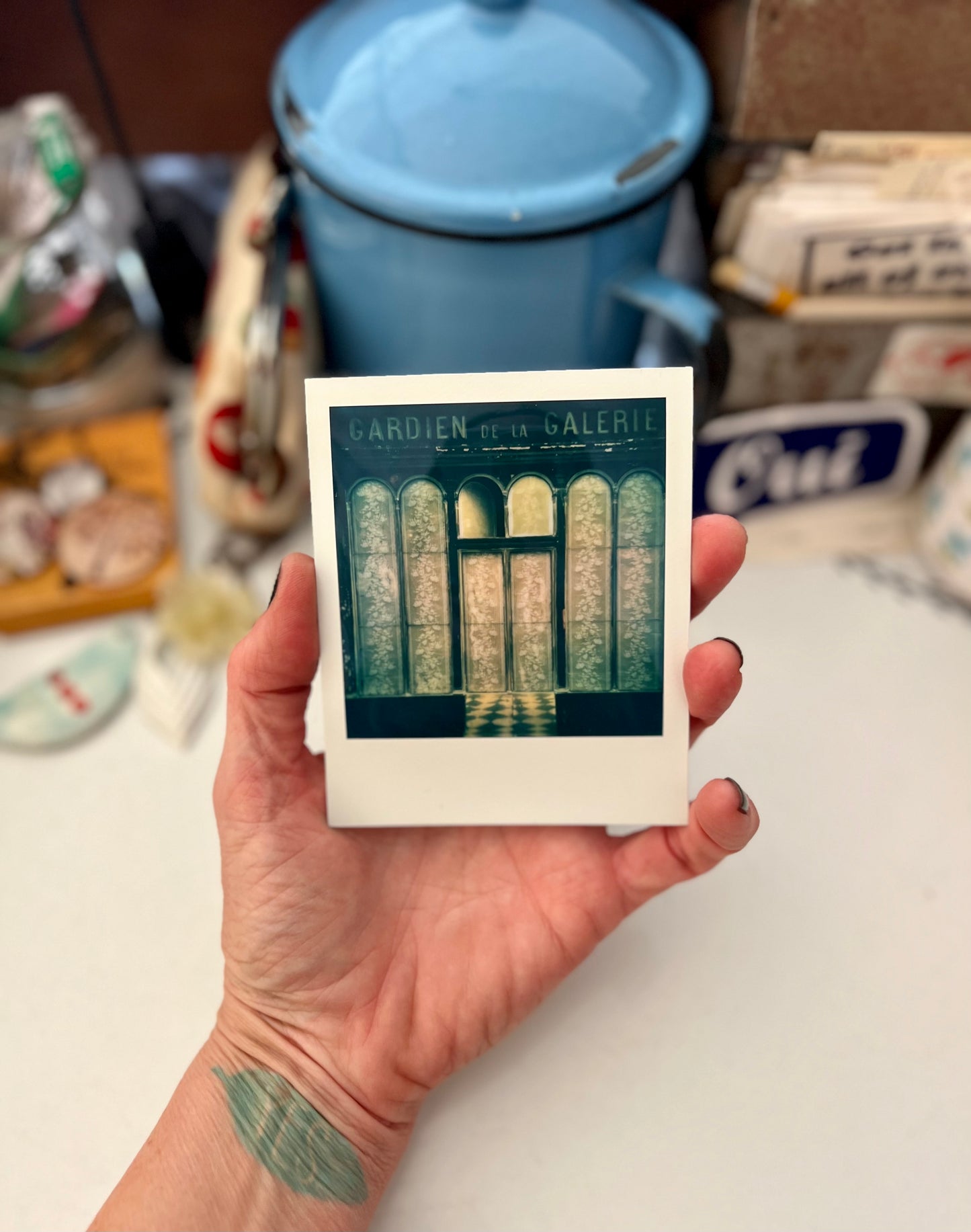 paris polaroid / street photography captures