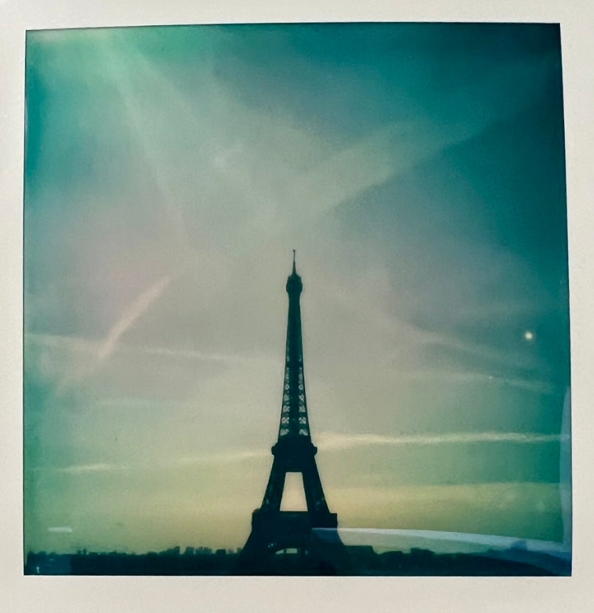 sold - paris / street photography captures