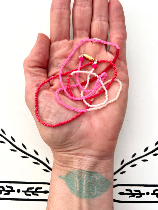 vintage stacked bead strand necklace; ceramic, glass, lucite…