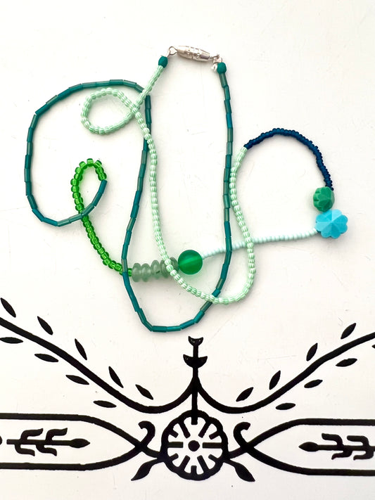 vintage stacked bead strand necklace; ceramic, glass, lucite…