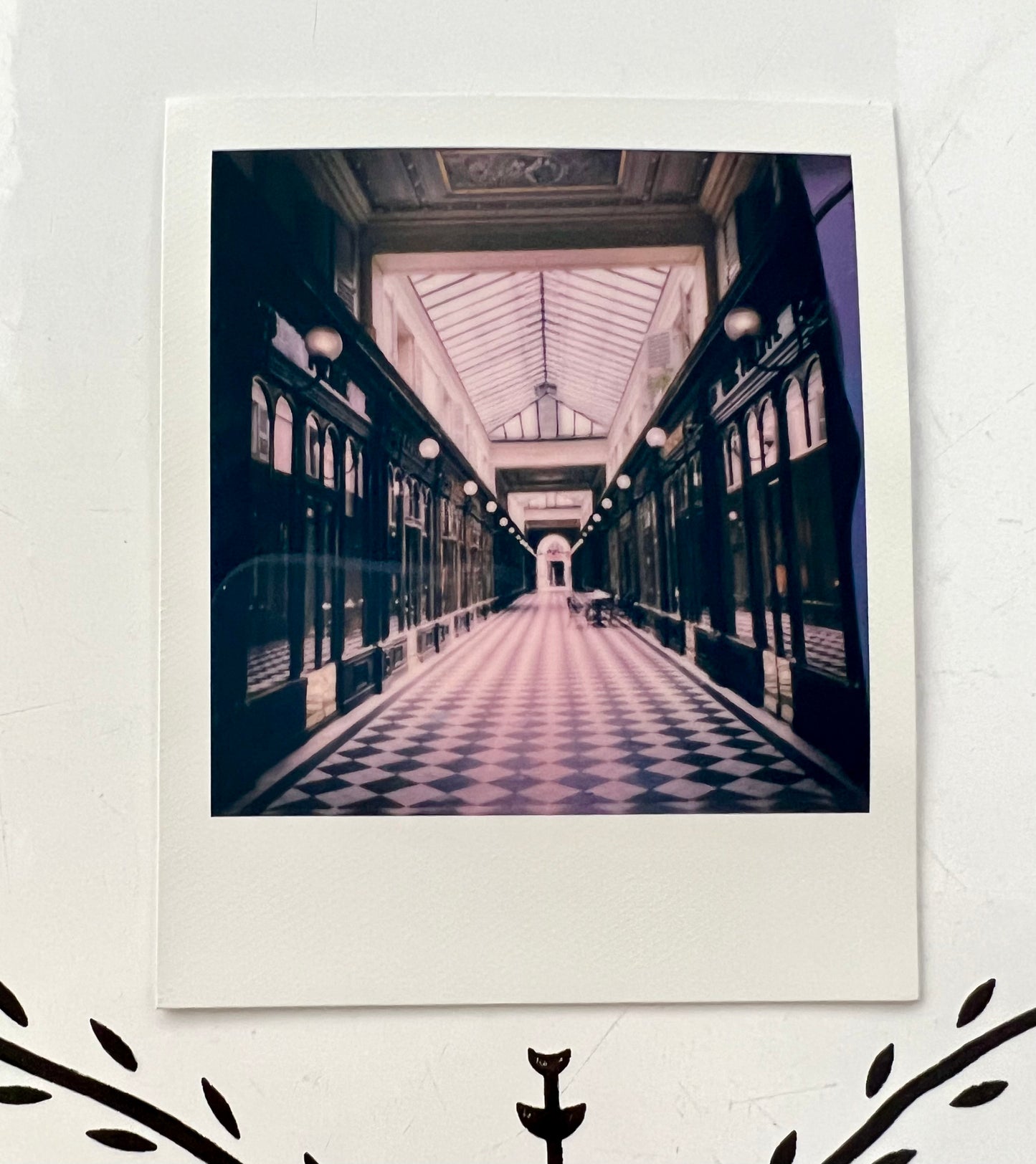 sold - paris / street photography captures