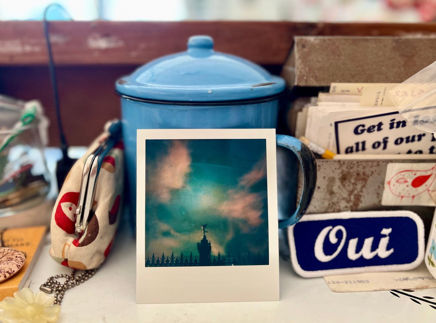 sold - paris / street photography captures