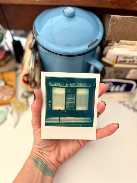 paris polaroid / street photography captures