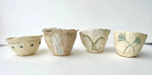 simple vessel ceramic pinch pot class /ecole notre dame des victoires; 10/14