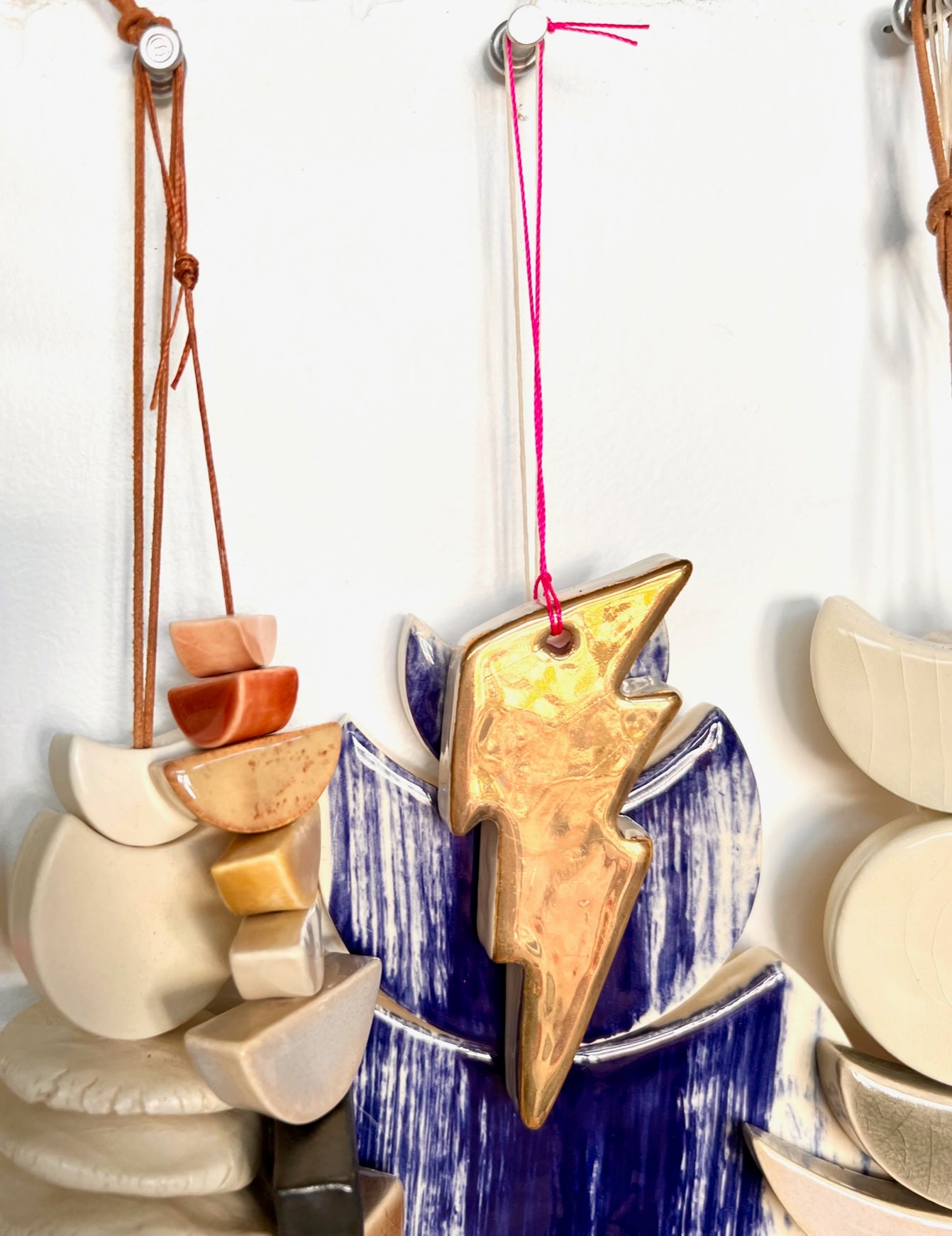 zip zing gold lightning bolt ornament hanging